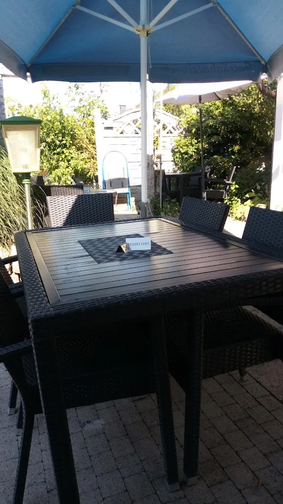 Pizzeria Neue Welt restaurant in Altshausen