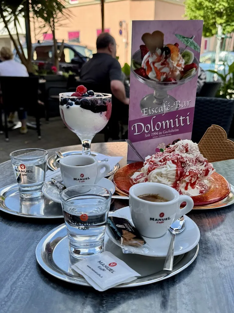 Angela Hartnick_Eiscafé-Bar Dolomiti_Gochsheim_review