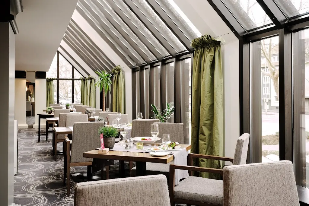 Restaurant First Floor_Paderborn_slider_image_1