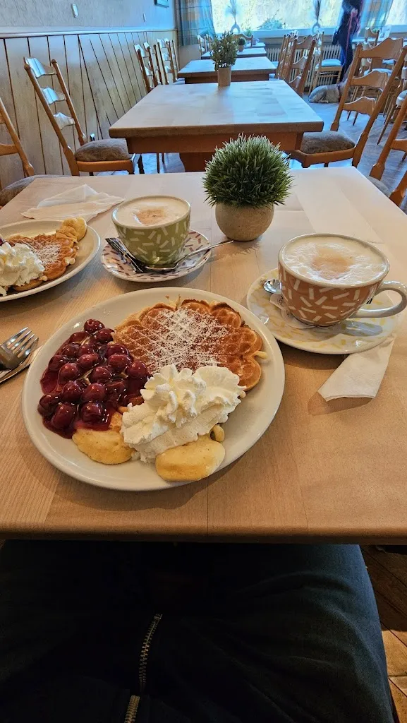 Hans-Jörg Friederici_Gaststätte Weyher_Paderborn_review