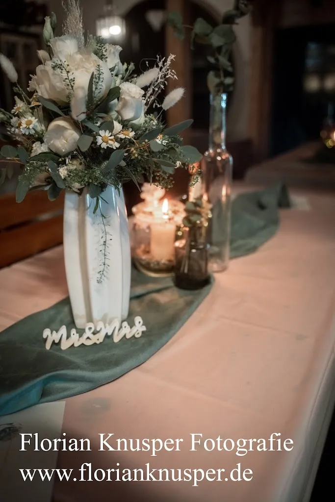 Florian Knusper_Die Hetzbergküch'n_Gochsheim_avis