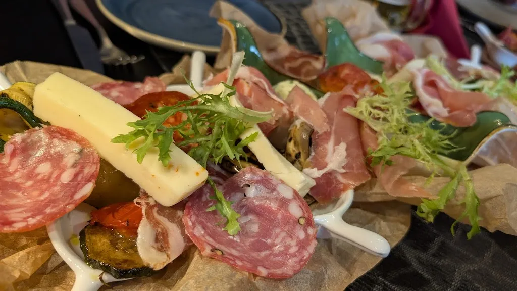 Thomas Haver_Elvi & Ele_Radevormwald_review