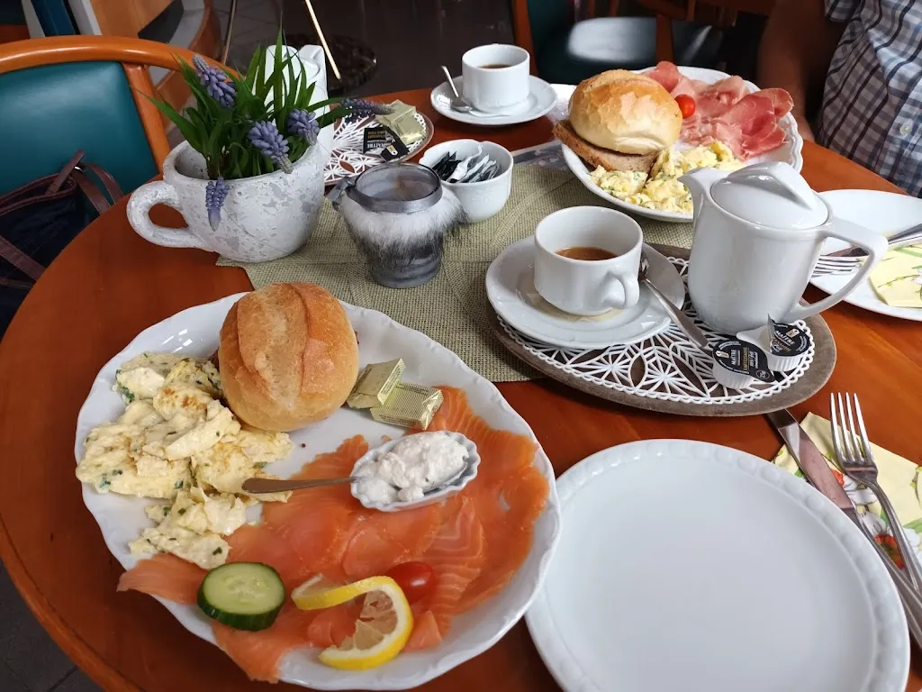 Gerlinde Bußhaus Rathauscafe Marpert_Raesfeld_slider_image_2