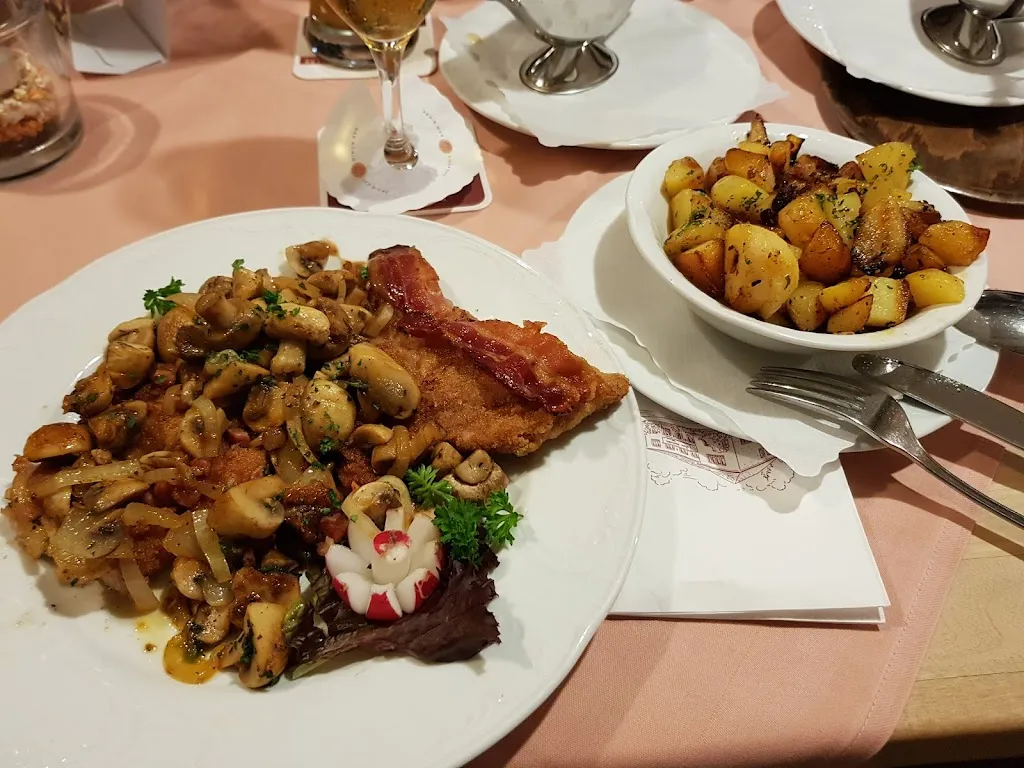 Menu_Restaurant Zum Reisenden Mann_Rees_image_9