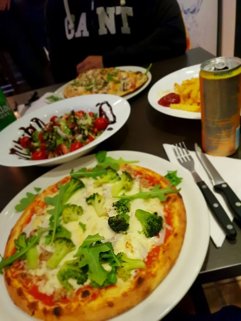 Menu_Eko's Pizza_Recke_image_8