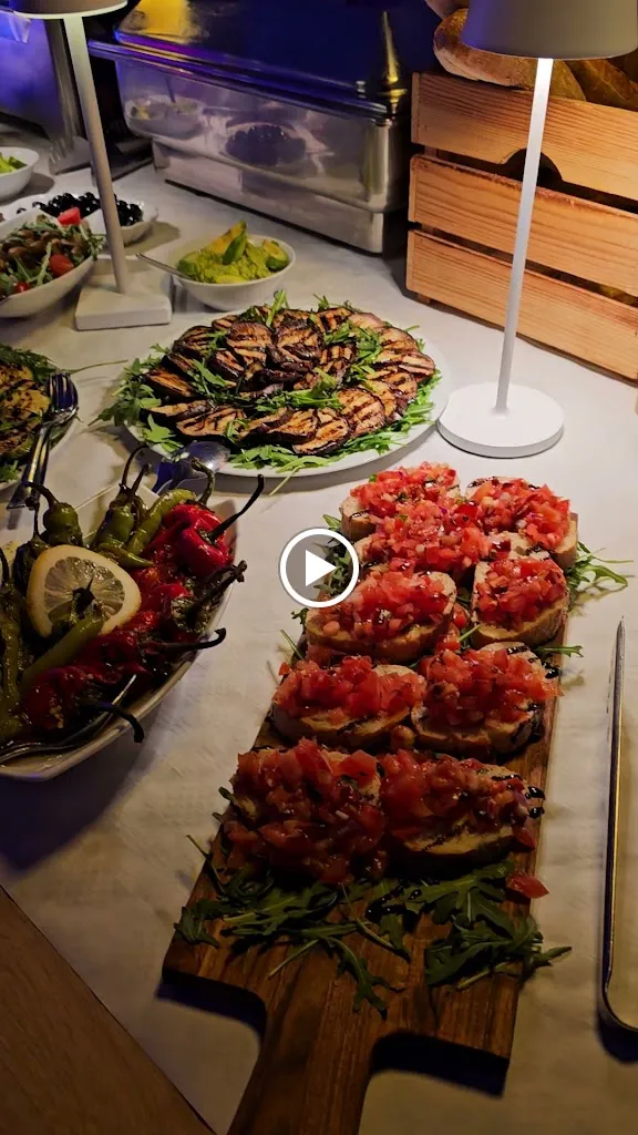 Montis Restaurant_Ratingen_slider_image_2