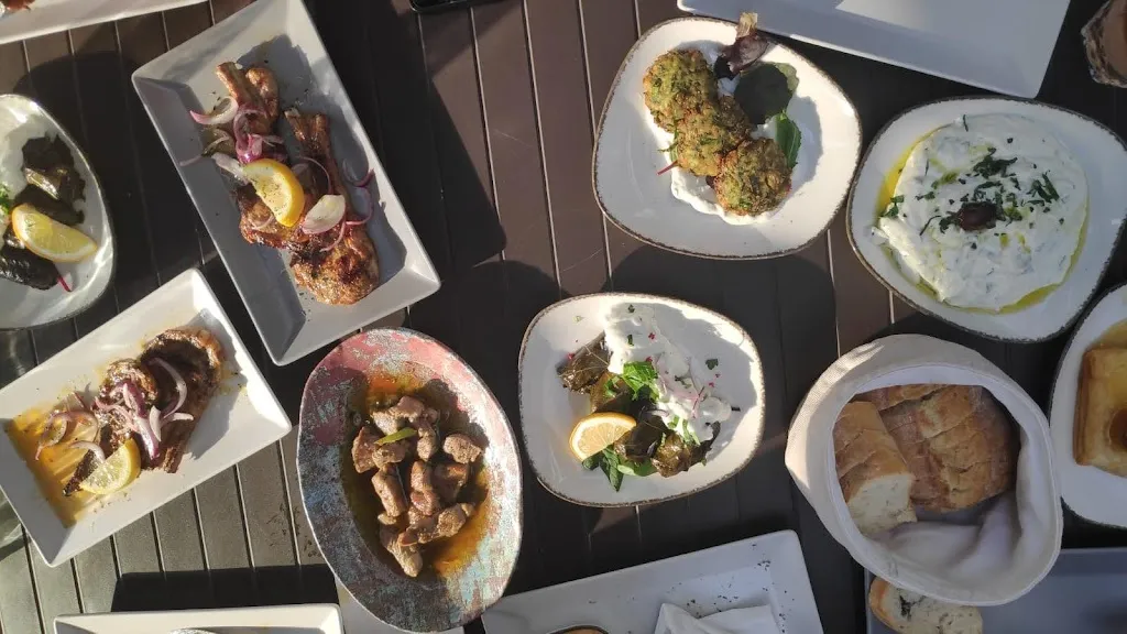 Menu_Notos Mezé Restaurant_Ratingen_image_5