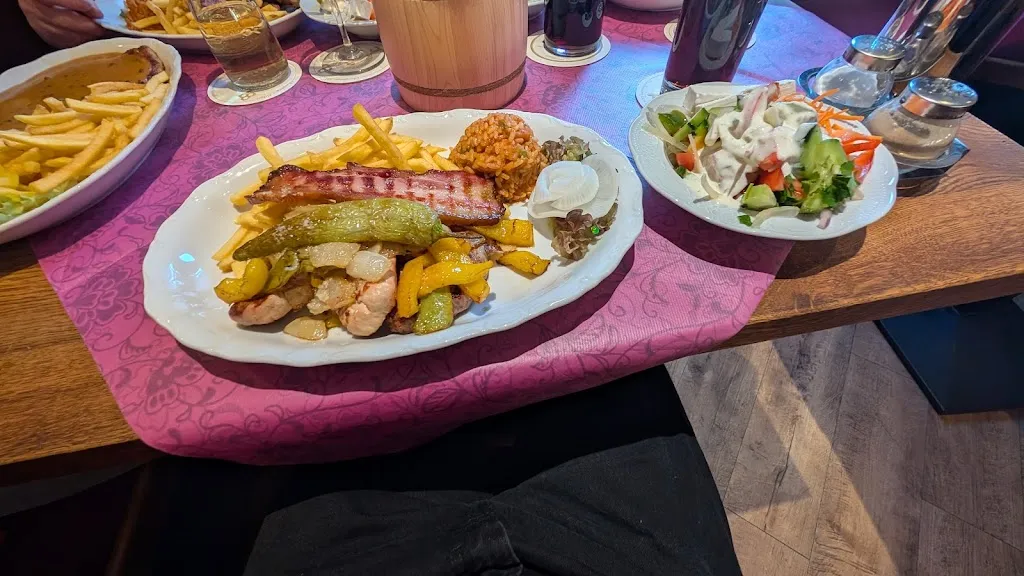 Fjodor Jordan_Balkan Restaurant Osterwind_Ratingen_Bewertung