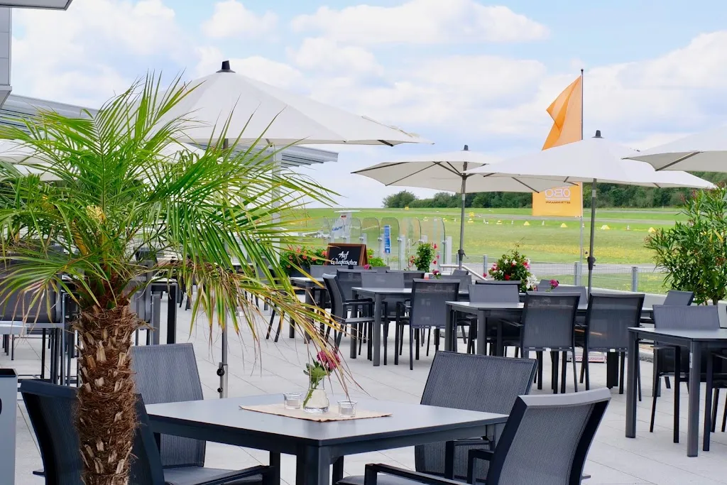 JU52 Hotel Café Restaurant_Arnsberg_slider_image_1