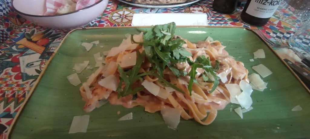 Derya Cam_Sicilia in Bocca-Mittagstisch-Pizzeria-Antipasteria_Remscheid_review