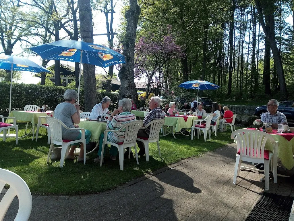 Gasthaus-Cafe Schießstätte ristorante a Glonn