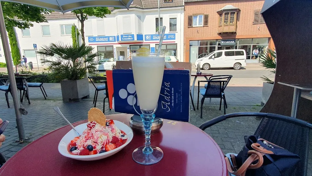 Menu_Eis-Café Adria_Rhede_immagine_7