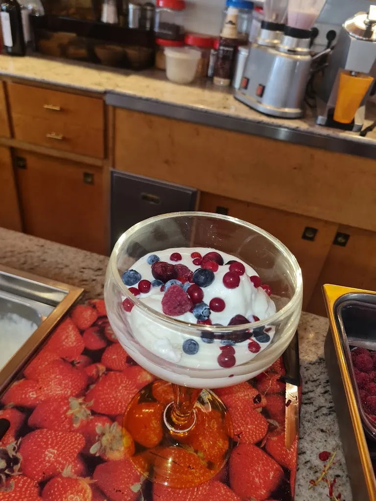 Eis-Café Adria_Rhede_slider_image_3