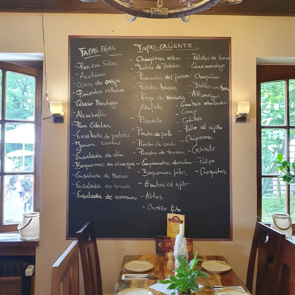 Menu_Casa Castillo | Restaurant & Tapas_Duisburg_immagine_1