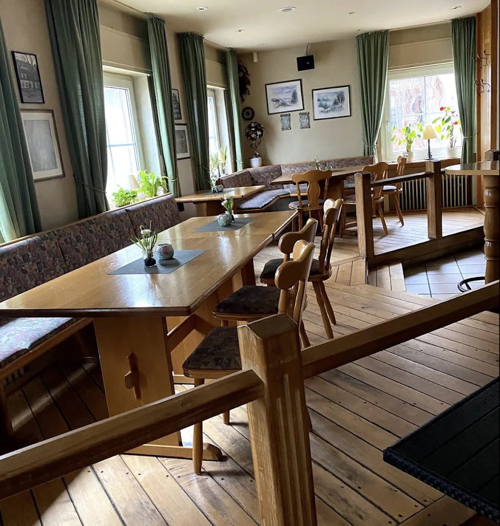 Evgenia Katsuki Gaststätte Bischoff_Rheda-Wiedenbrück_slider_image_1