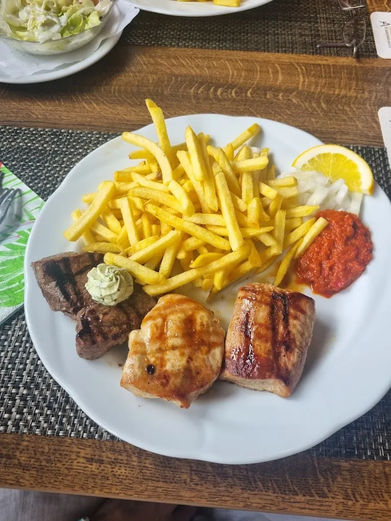 Restaurant Haus Schlömer_Rommerskirchen_slider_image_2