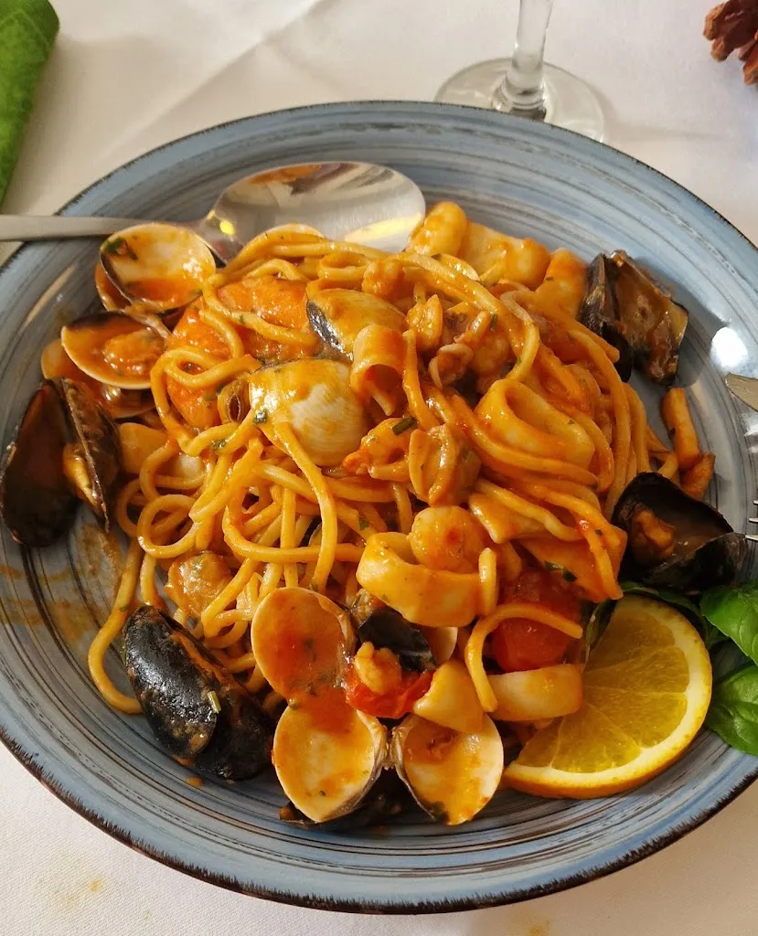 Bengt Faehndrich - Inden_Restaurant Pizzeria Fiorello Rommerskirchen_Rommerskirchen_review