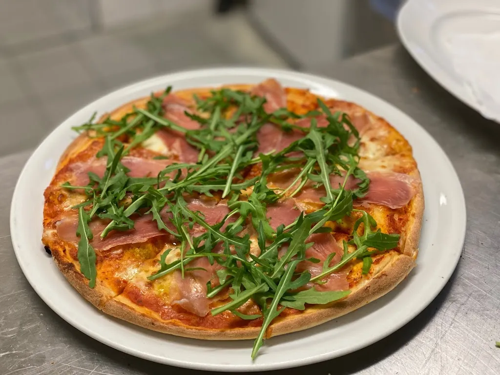 Ristorante-Pizzeria Zum Gemütlichen Eck_Goldbach_slider_image_2