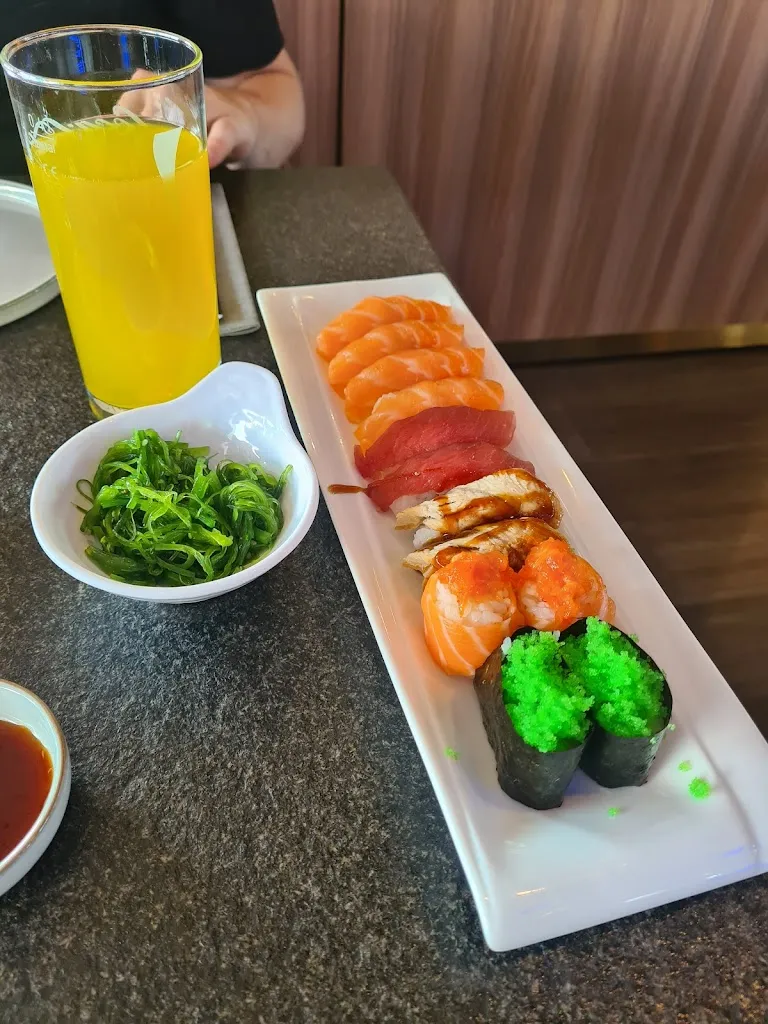 AOKI SUSHI Asian Fusion_Goldbach_slider_image_3