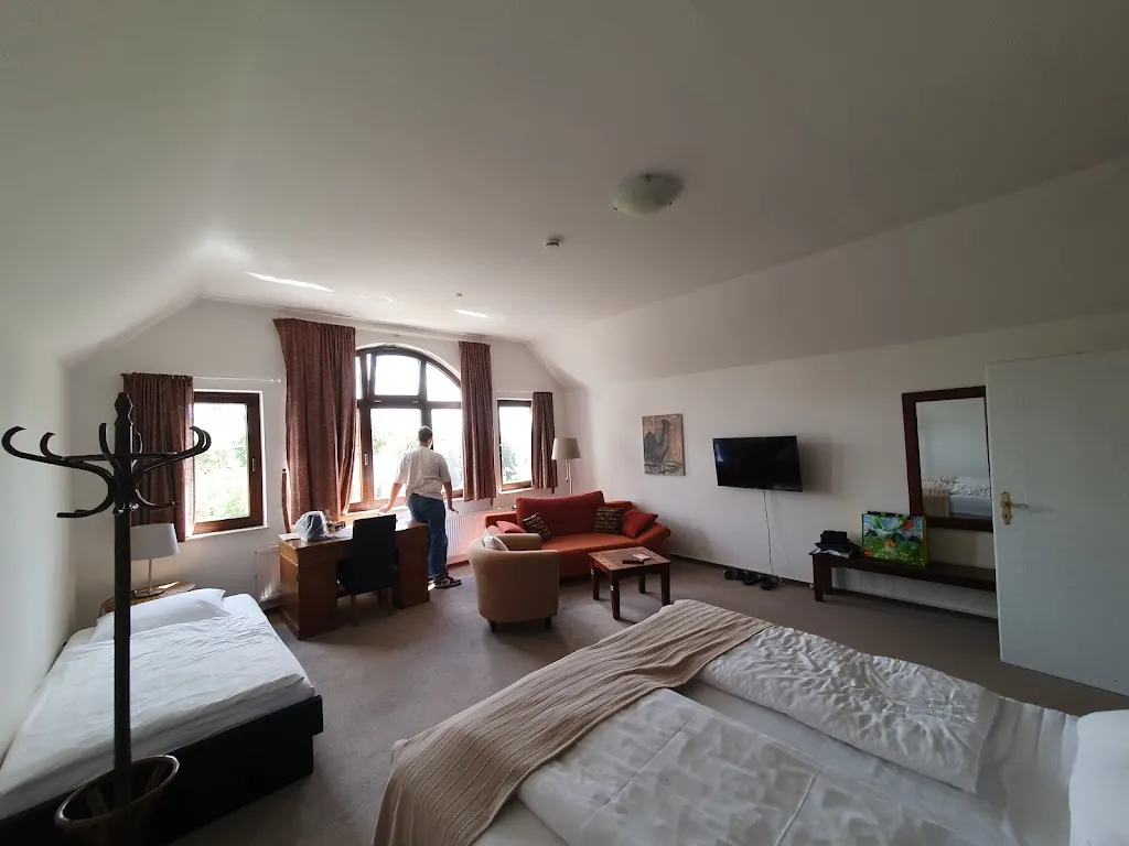 Hotel Spitze-Warte restaurant in Rüthen