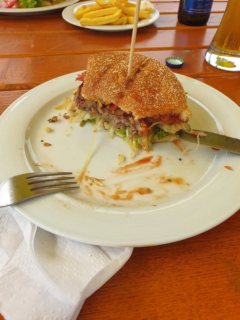 Bernhards Restaurant_Salzkotten_slider_image_3