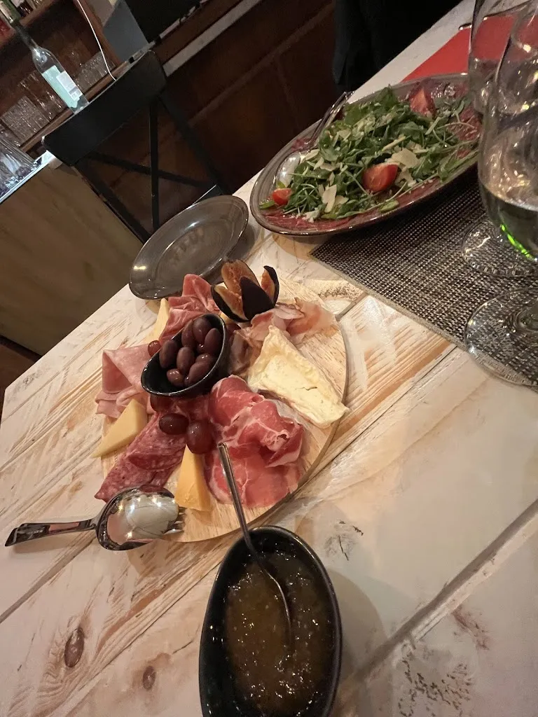 Menu_by Luca_Rheine_image_3