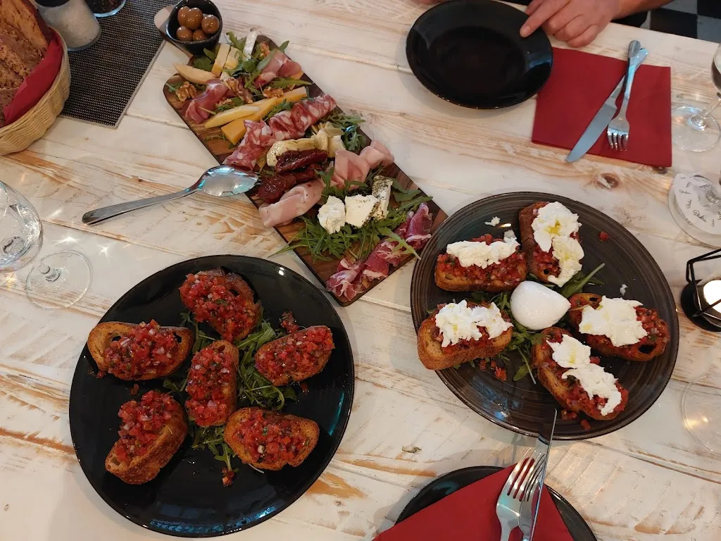 Menu_by Luca_Rheine_image_4