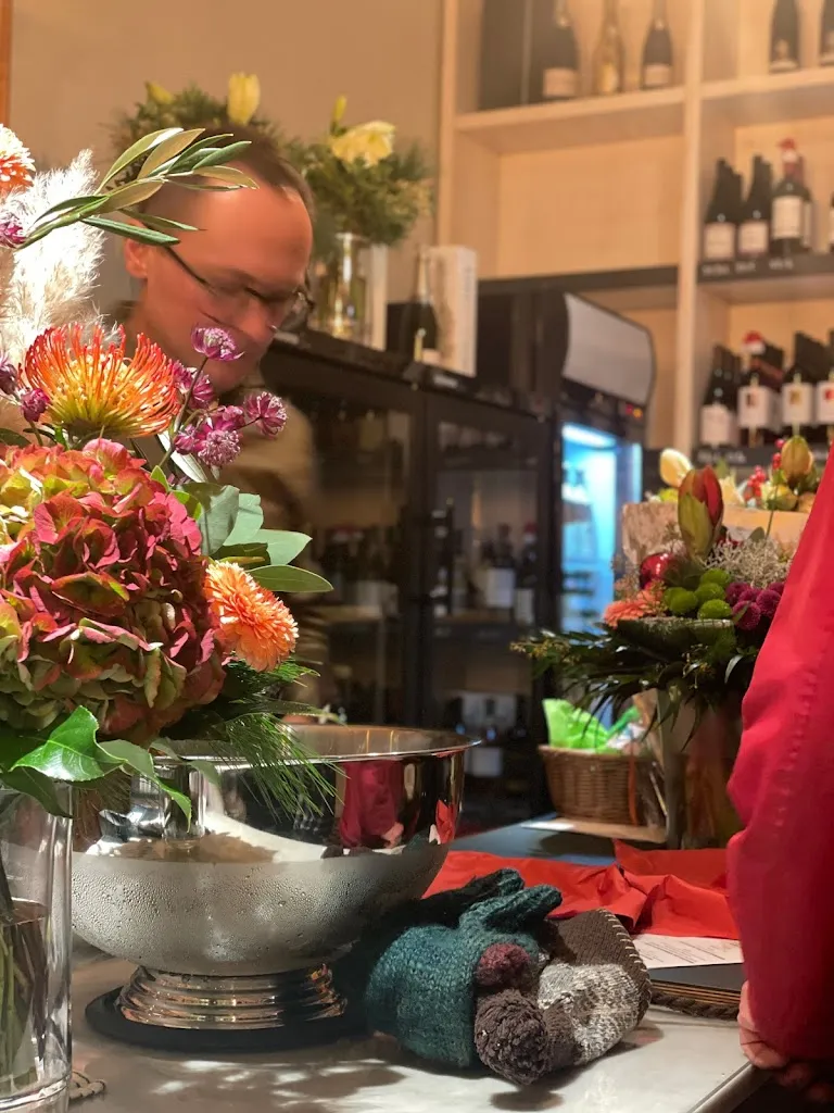 by Luca_Rheine_slider_image_3