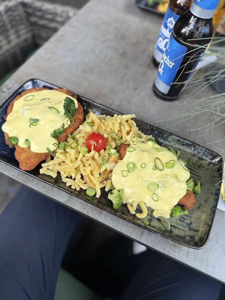 Jan Jacob_Bote Veit_Rheine_review