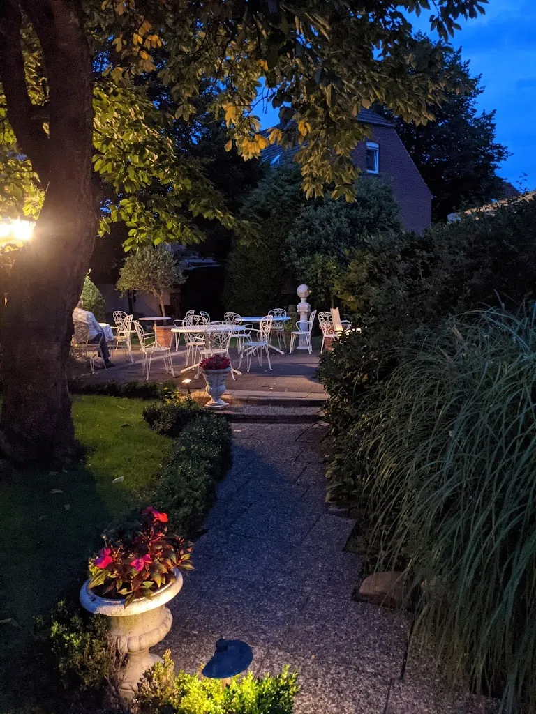 Saga Sjöberg_Zum Alten Brunnen_Rheine_reseña