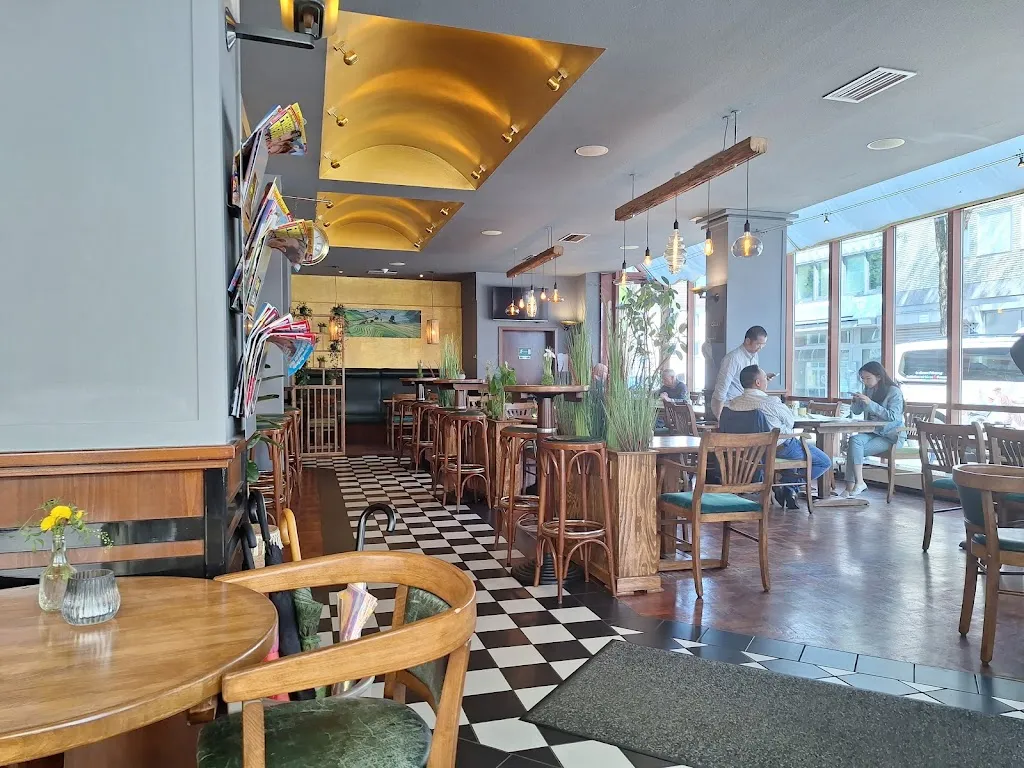 Laura_Alt - Hues-Ecke Neu - Asian Taste im Hues-Eck_Rheine_review