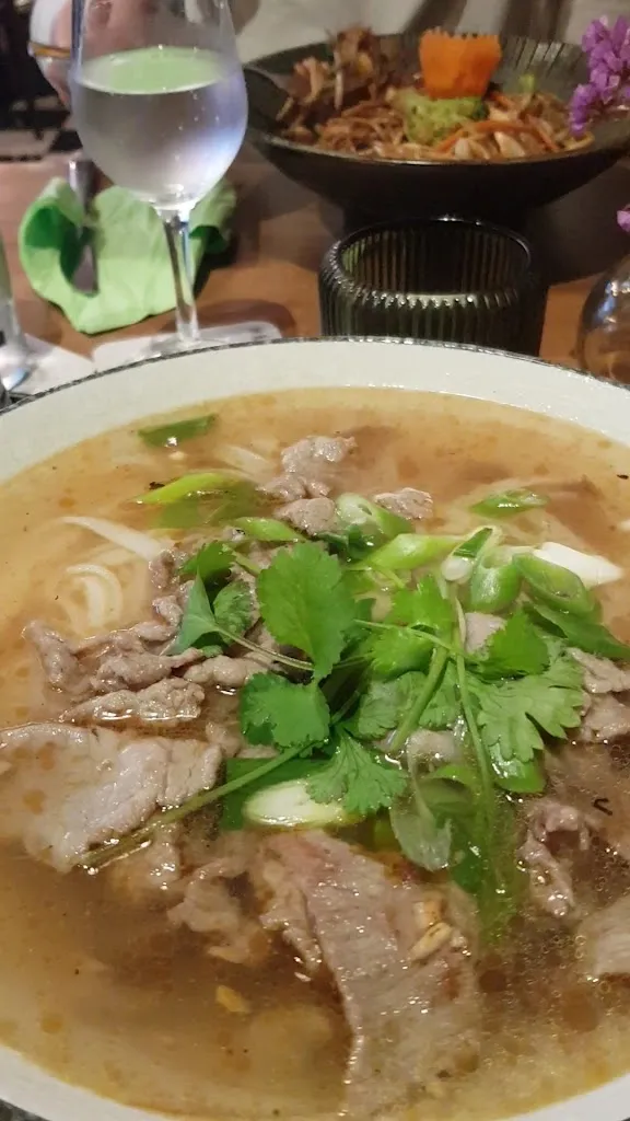 Alt - Hues-Ecke Neu - Asian Taste im Hues-Eck_Rheine_slider_image_2