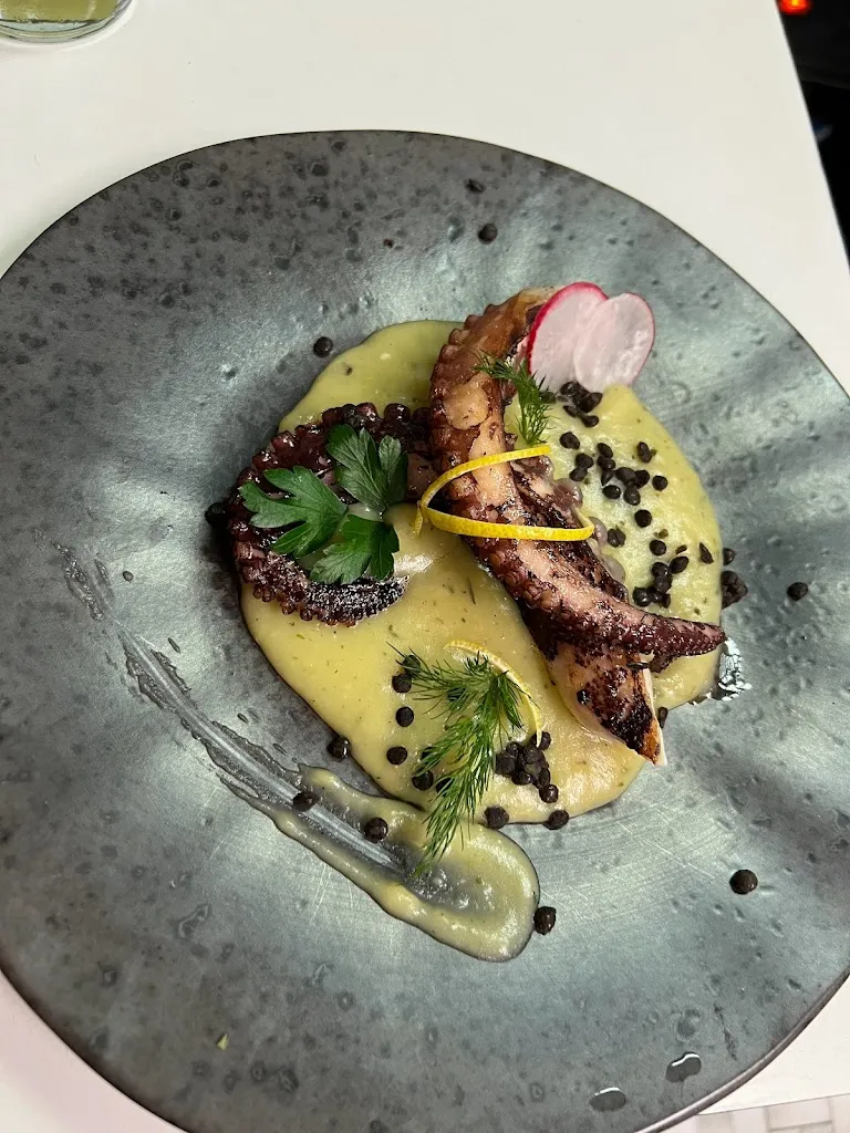 Su Nuraghe da Toni_Rheine_slider_image_2