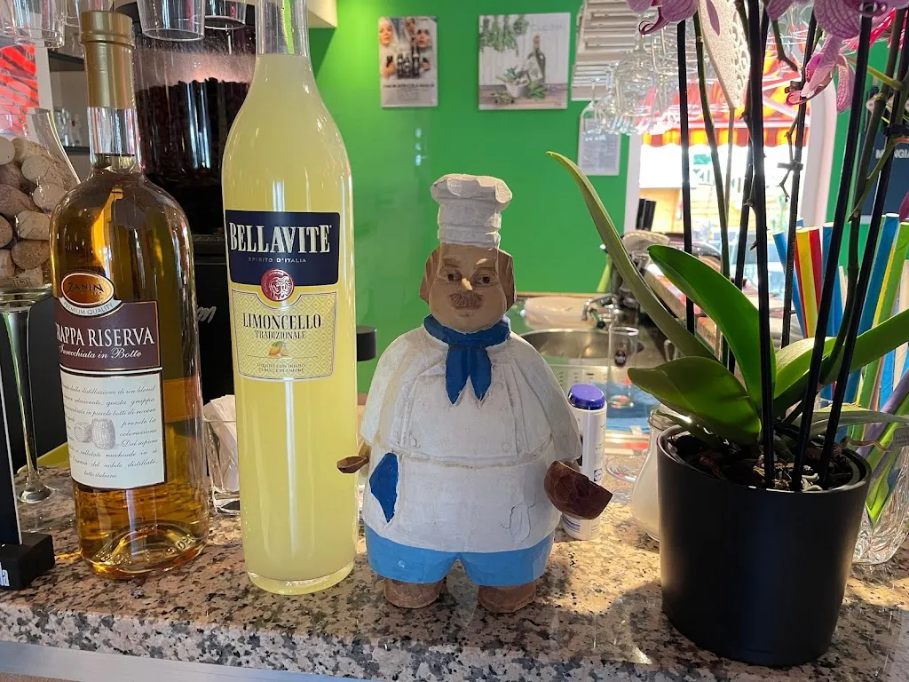 Ristorante Pizzeria Da Giovanni_Augustin_slider_image_2