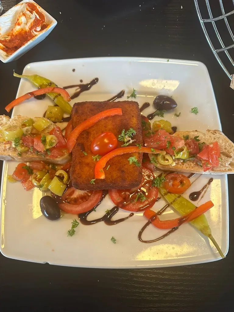 Philipp Jacob_Taverne Ikarus Grill_Augustin_recensione