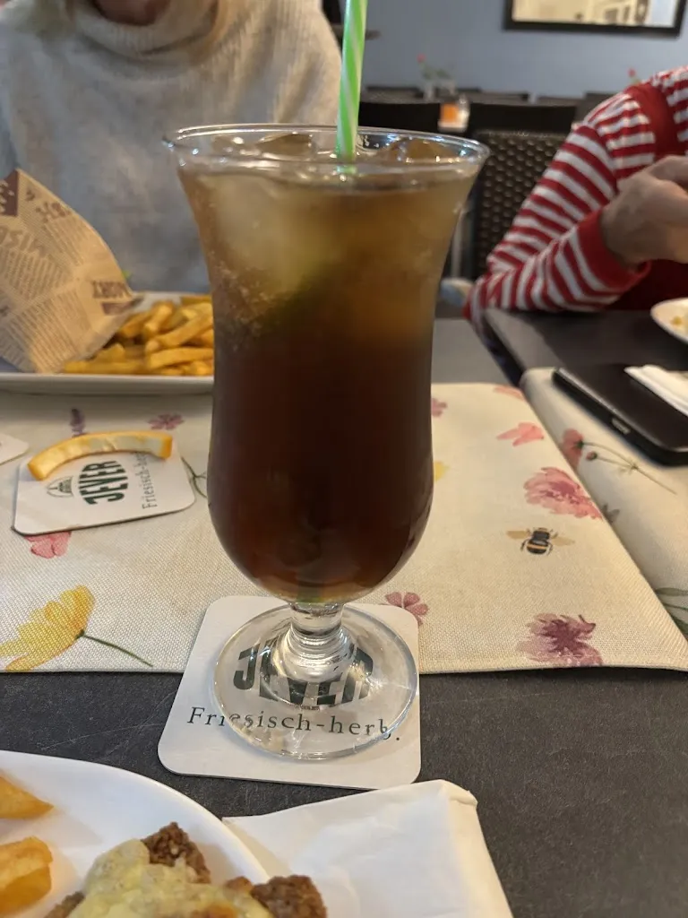 Am Bahnhof_Augustin_slider_image_3