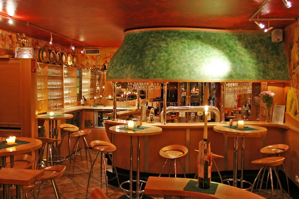 Die Glocke_Augustin_slider_image_1