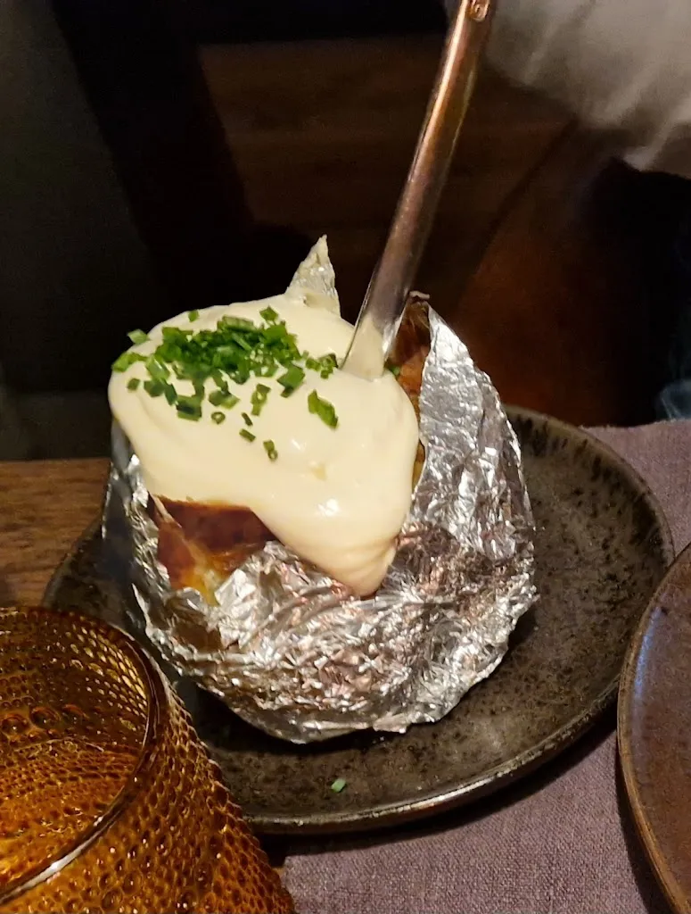 Adrianna Bennett_Beefer’s Royal_Siegburg_recensione