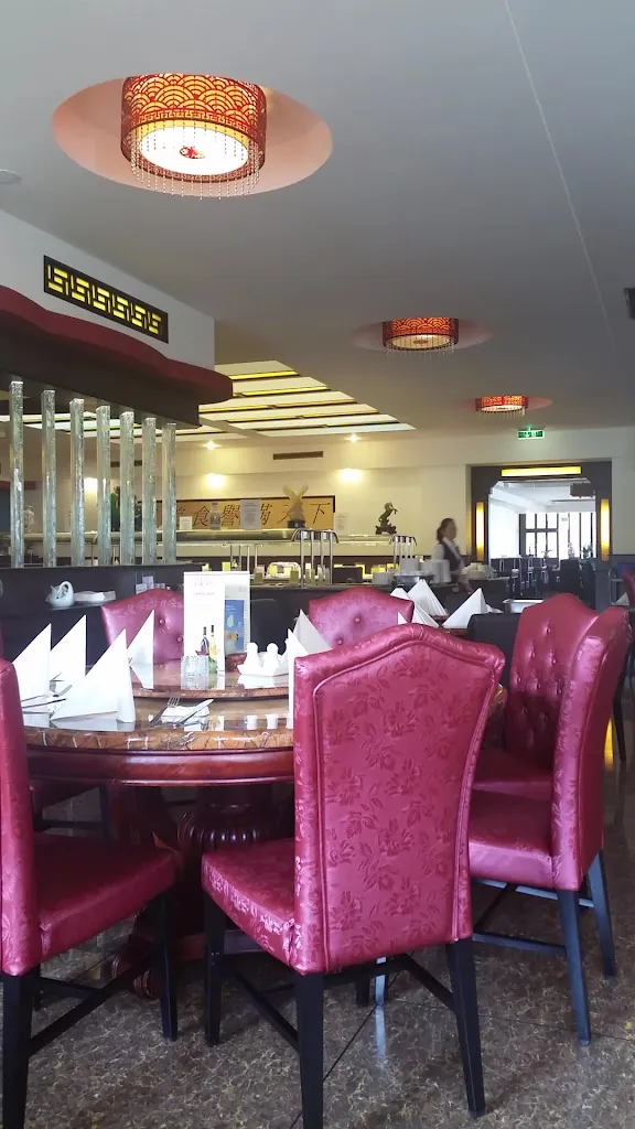 Shanghai China-Restaurant_Augustin_slider_image_2