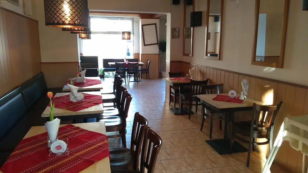 Ikarus Grill restaurant in Augustin