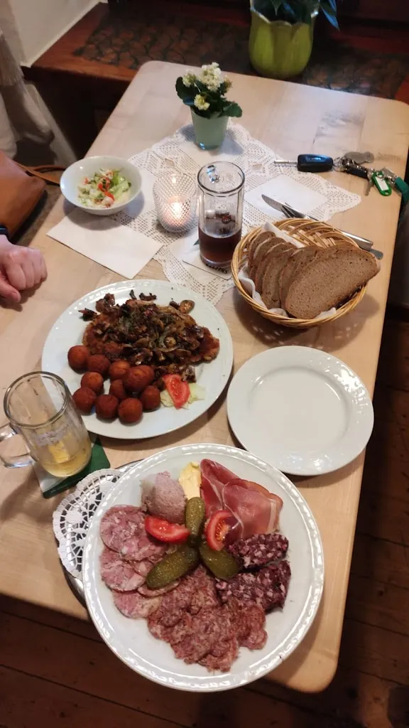 Gasthof zur Rose_Schlangen_slider_image_2