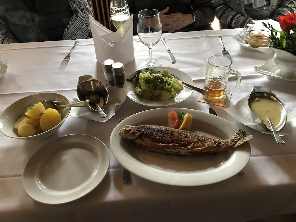 Menu_Fürstliches Forsthaus Kreuzkrug_Schlangen_immagine_6