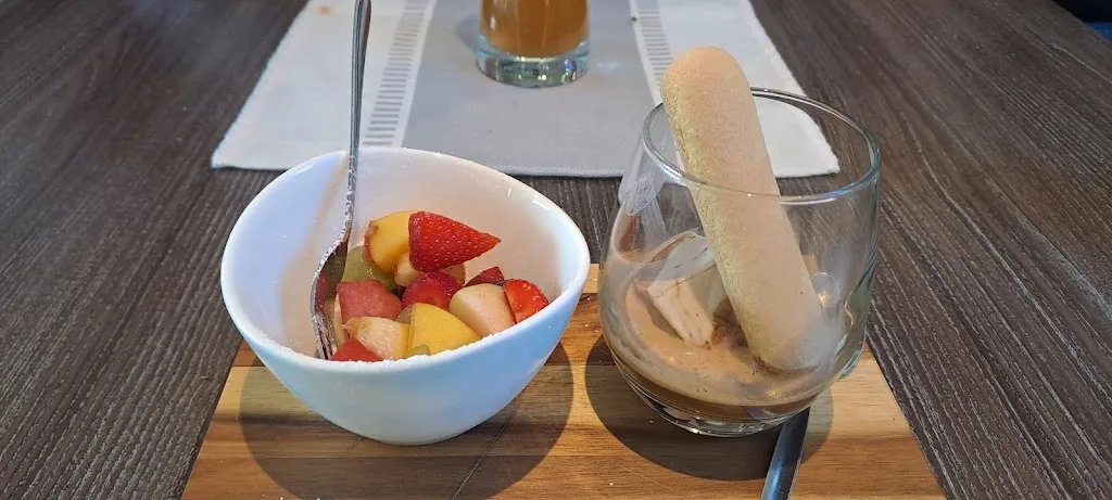 Dennis Schwarzbach_Al-Lupo bei Max_Schwelm_review