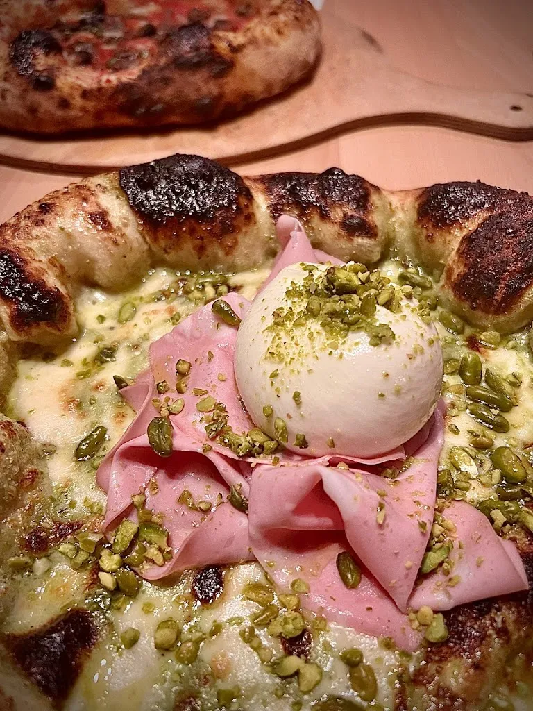 Damir Midzic_Enzos Pizzabar_Bayreuth_review