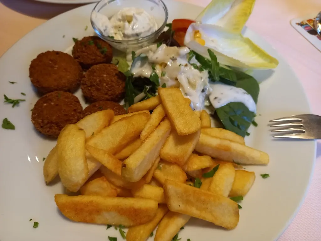 Martina Maly_Dorfschänke_(Sieg)_review