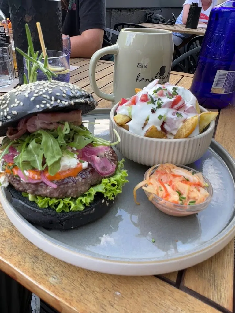 Hanskaschber - Cocktailbar, Burger Restaurant & Stadtstrand Bayreuth_Bayreuth_slider_image_2