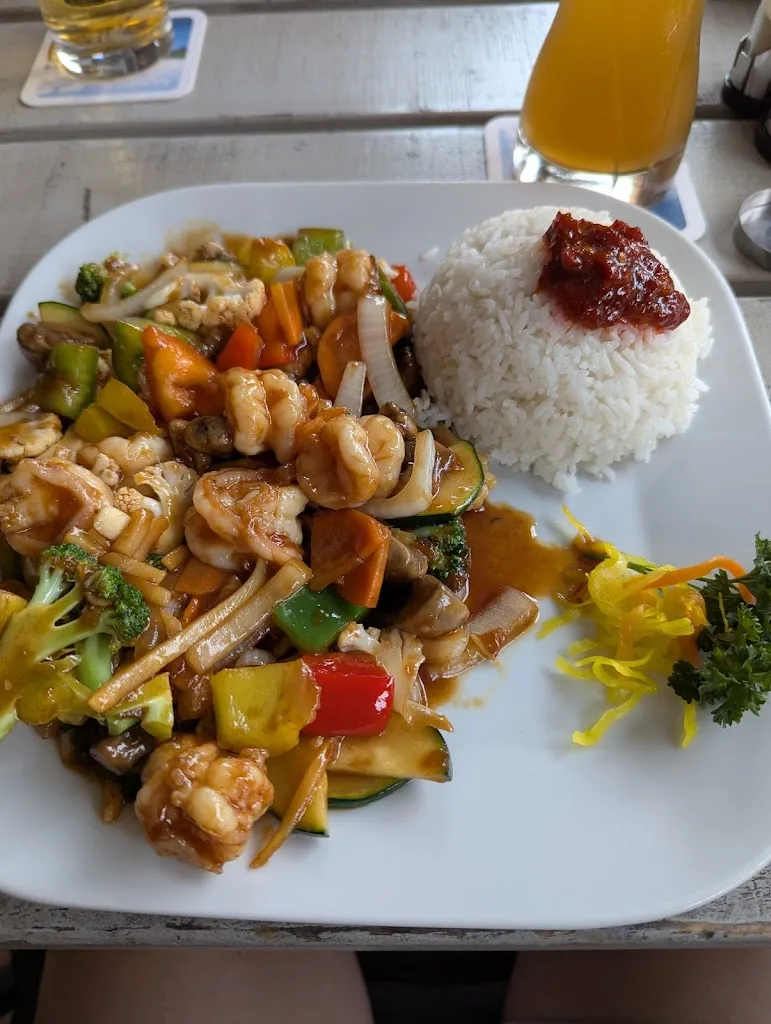 Mey's Wok_Senden_slider_image_3