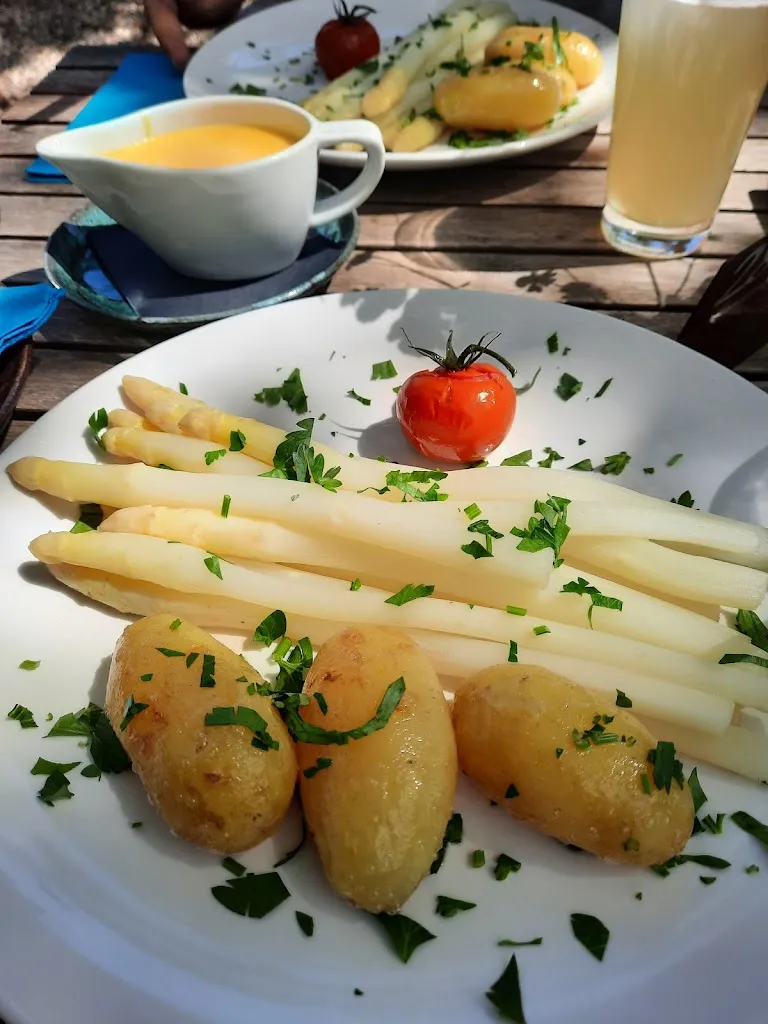 Luigia Giliberto_Hufschen Henn Hofgastronomie_Uedem_review