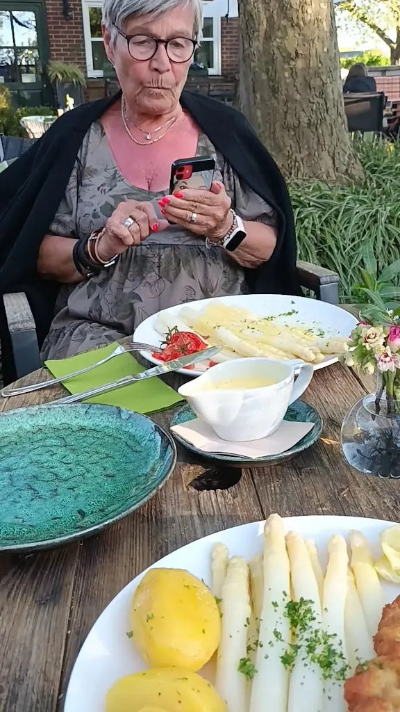 Hufschen Henn Hofgastronomie_Uedem_slider_image_2