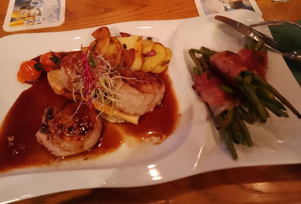 Renate Sinne_Fordkort bei Egon_Verl_review